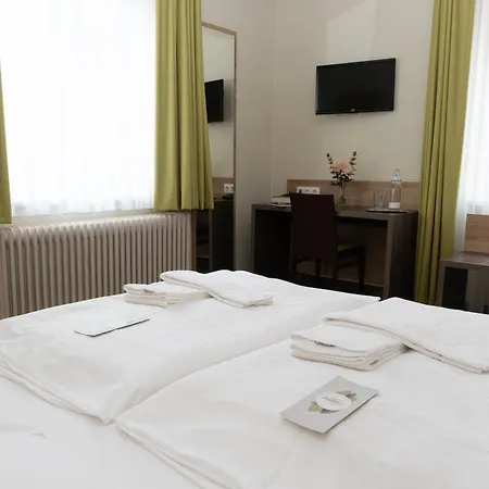 Lindenhof 3*