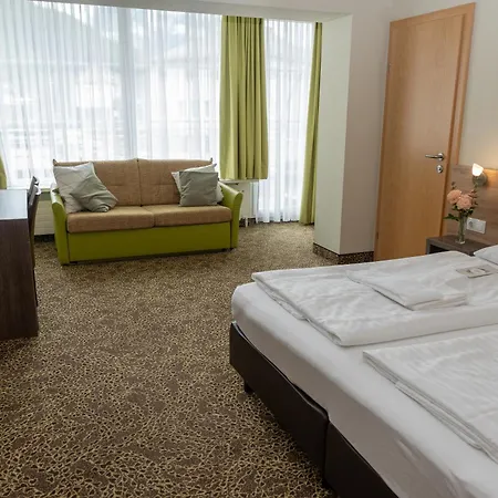 Lindenhof 3*