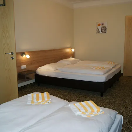 Lindenhof 3*
