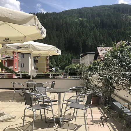 Lindenhof 3*