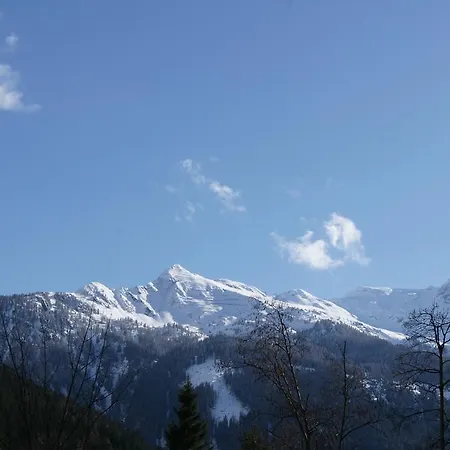 Hotel Lindenhof 3*